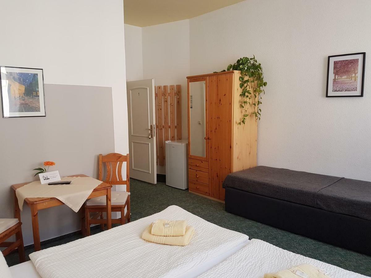 Pension Zum Birnbaum Бранденбург Екстериор снимка